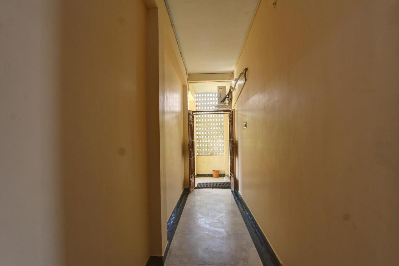 Oyo 38664 Rt Residency Ξενοδοχείο Golden Rock Εξωτερικό φωτογραφία