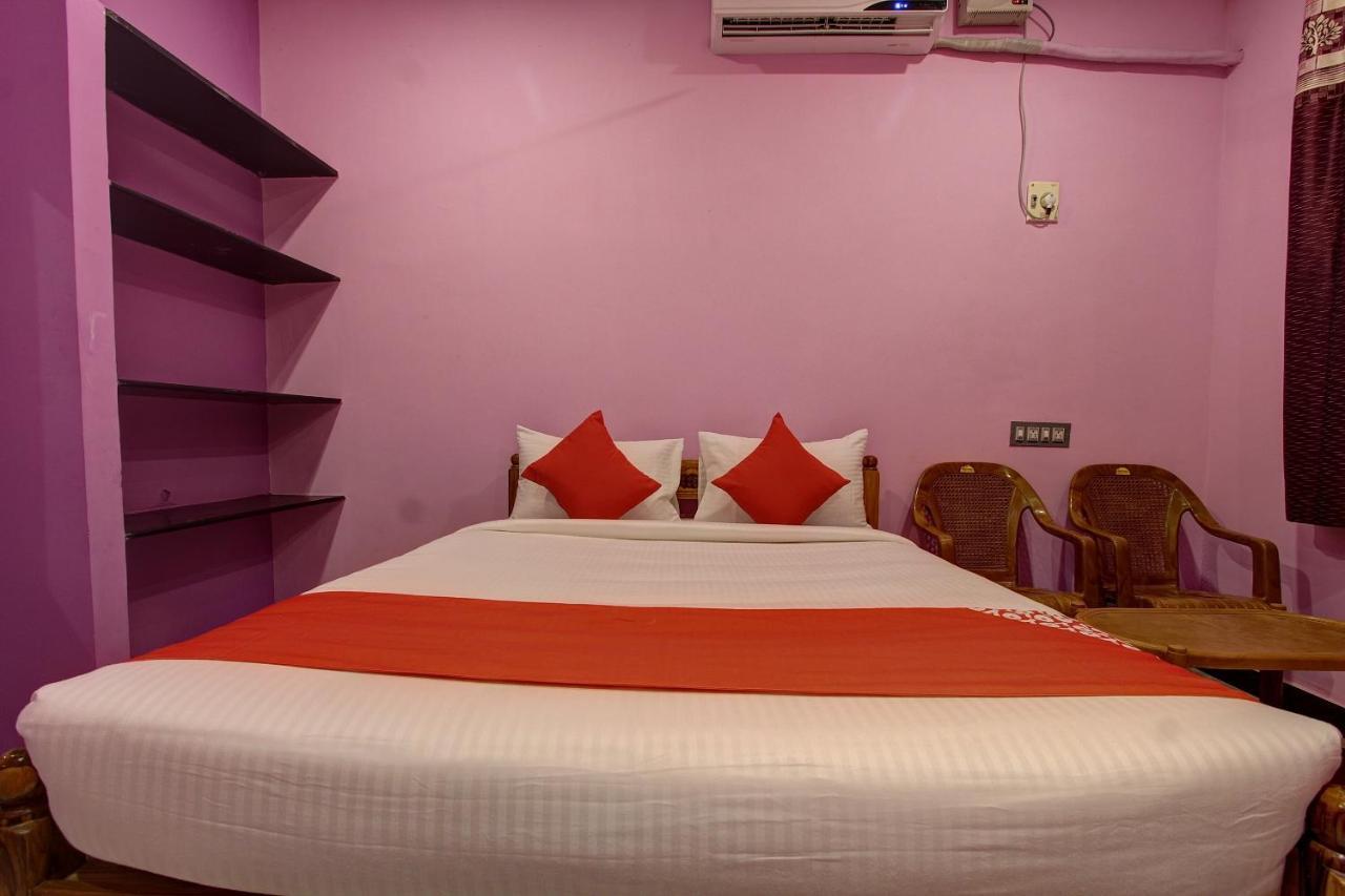 Oyo 38664 Rt Residency Ξενοδοχείο Golden Rock Εξωτερικό φωτογραφία