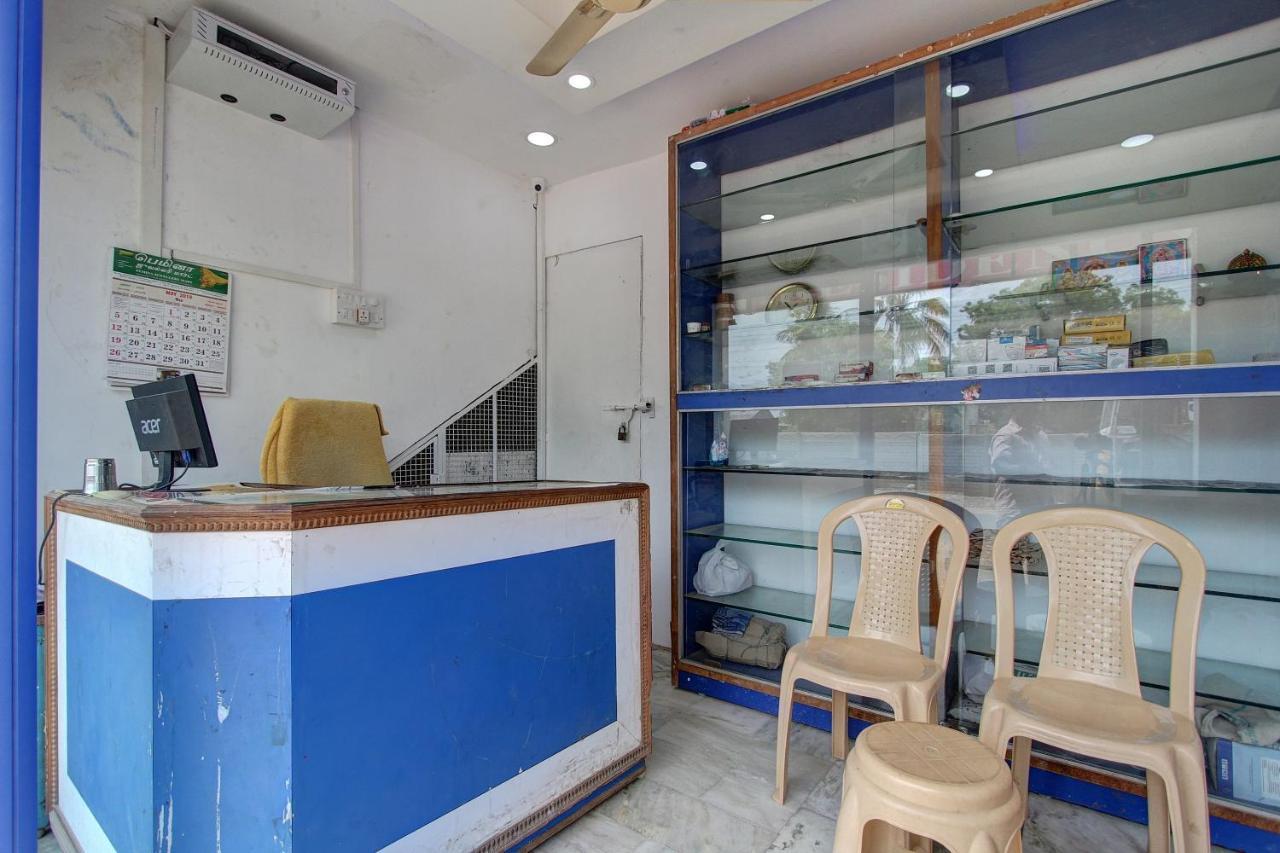 Oyo 38664 Rt Residency Ξενοδοχείο Golden Rock Εξωτερικό φωτογραφία